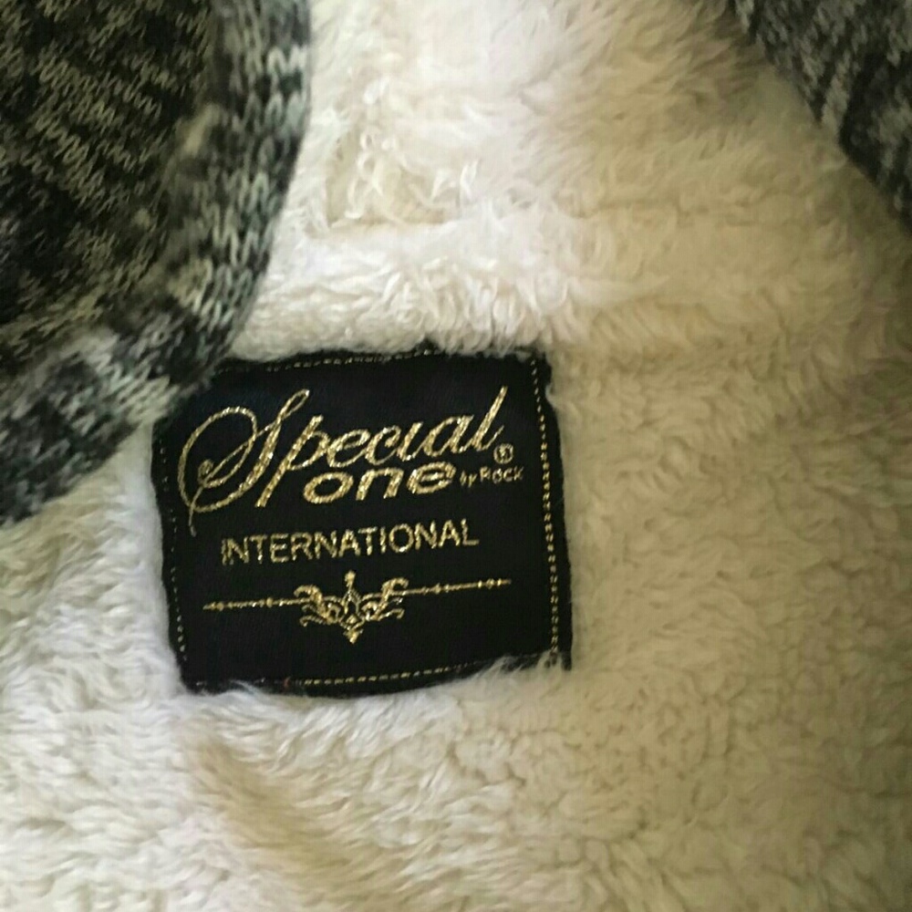 Jacket - Picture 4 of 4